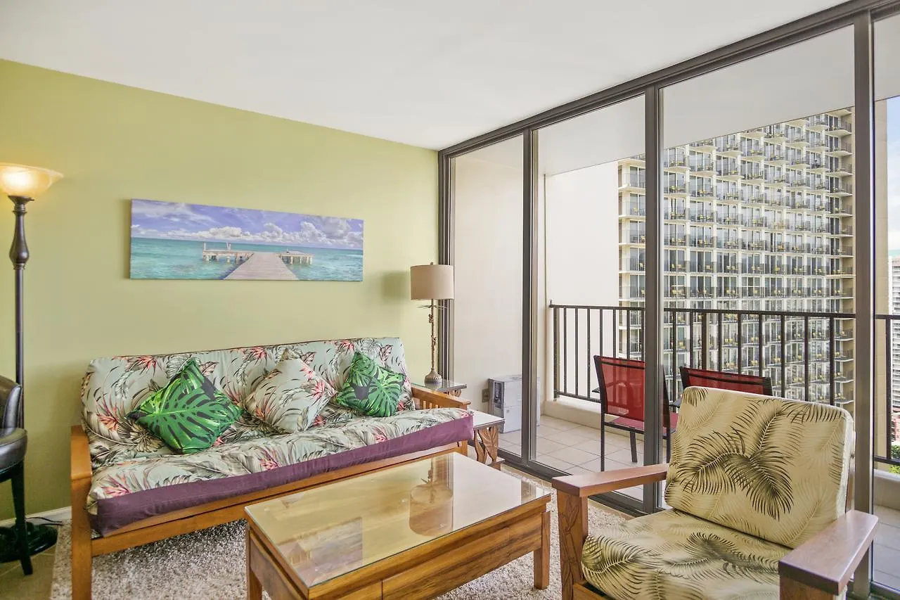 Apartment Ke Aloha Suite At The Waikiki Banyan Honolulu